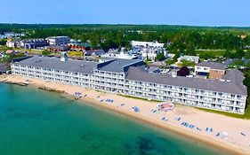 Hamilton Inn Select Beachfront Mackinaw City Mi